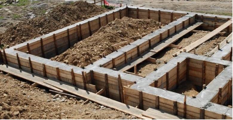 پاورپوینت پی ساختمان و انواع پیهای سطحی و بررسیهای ژئوتکنیکی - پاورداک